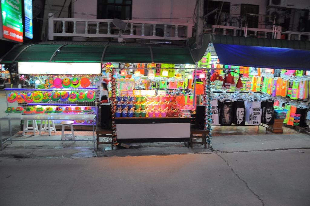 Mickey Hostel Haad Rin Εξωτερικό φωτογραφία